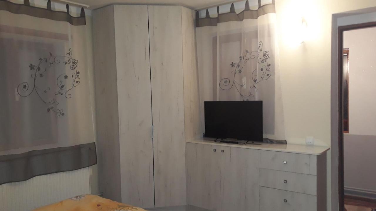 Casa Delia Hotell Călimăneşti Exteriör bild